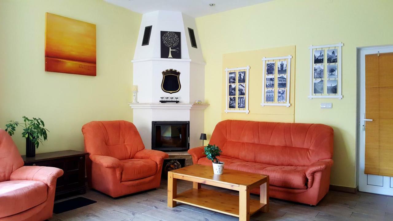 Vila Alfa Dumbrava Sibiu Ngoại thất bức ảnh